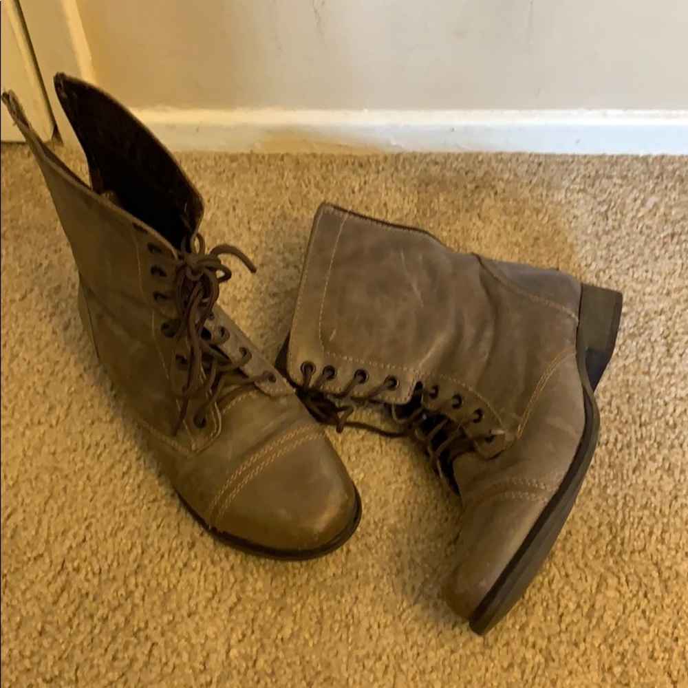 Steve Madden combat boots